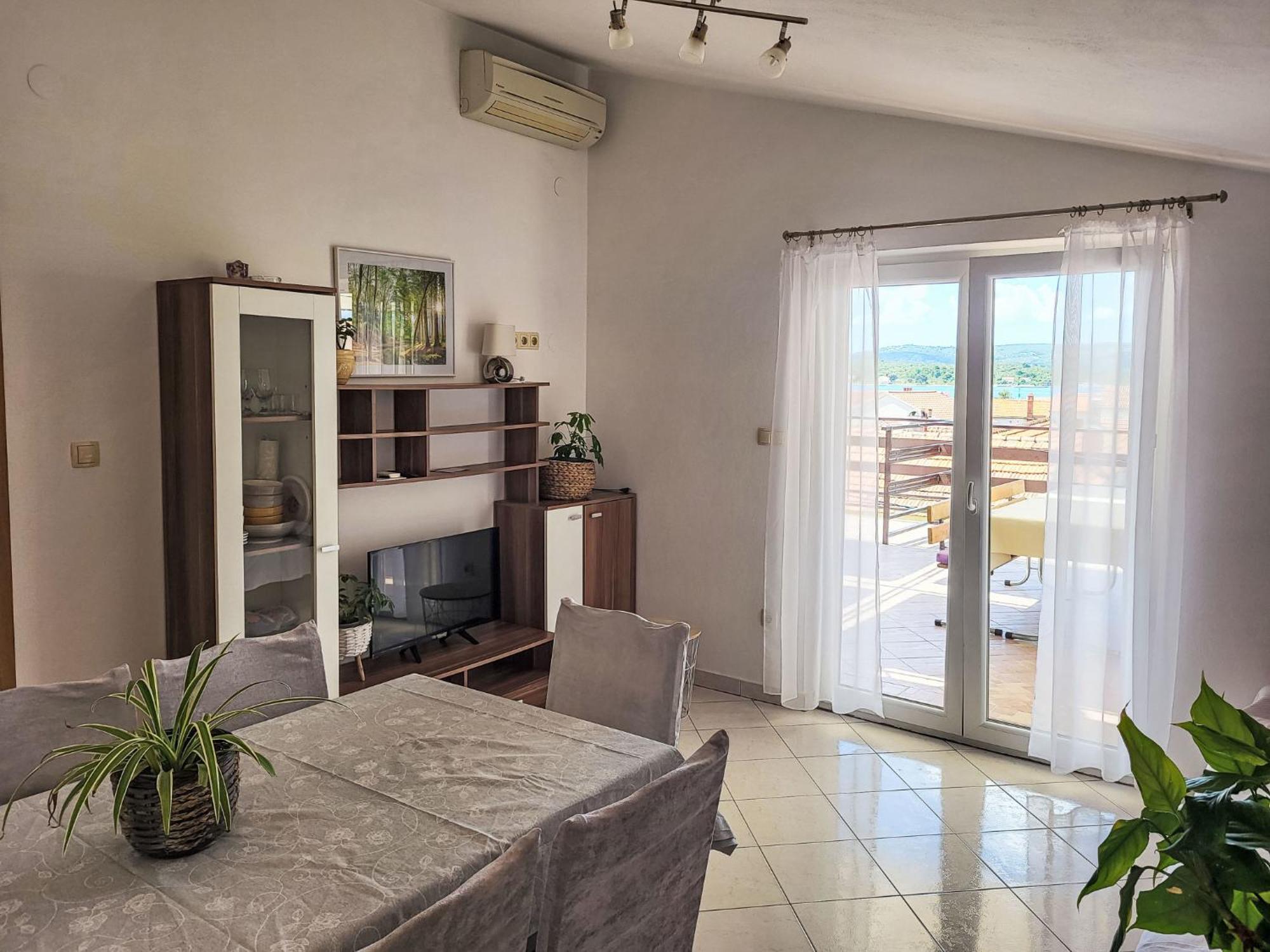 Apartment Ana - Big351 By Interhome ตูรันญ์ ภายนอก รูปภาพ